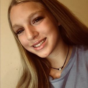 Meet your Posher, Allie